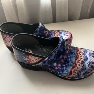 DANSKO SIZE40 brand new